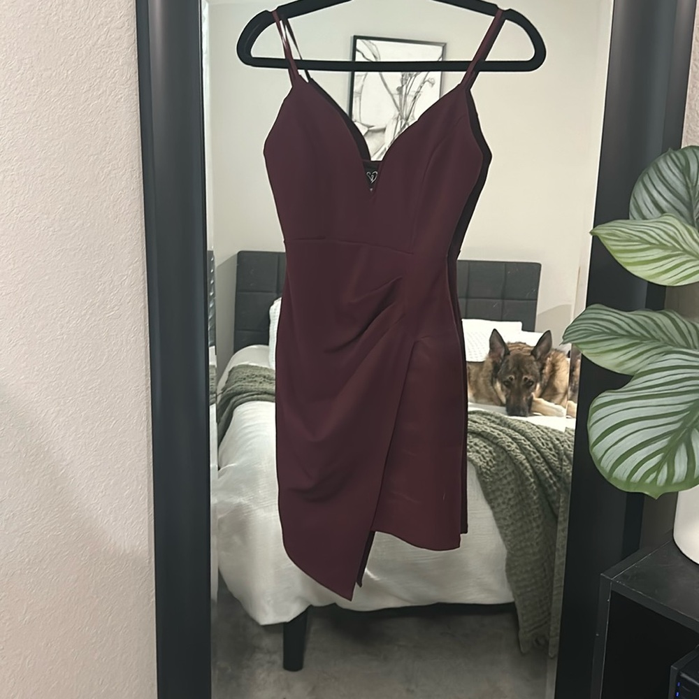 Windsor Bodycon Maroon Dress